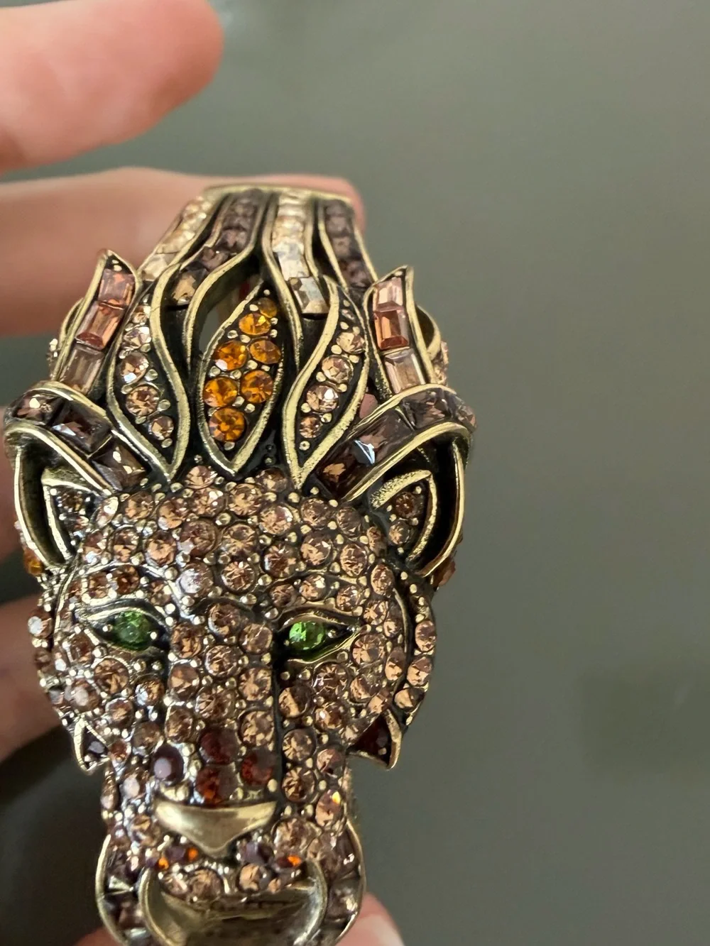 Heidi Daus Champagne Crystal Lion Head Bracelet with Green Eyes and Aqua Accent - Picture 2 of 3